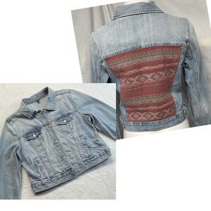 American Eagle Denim Jean Jacket Aztec Embroidered Southwest Trucker Blue Sz L